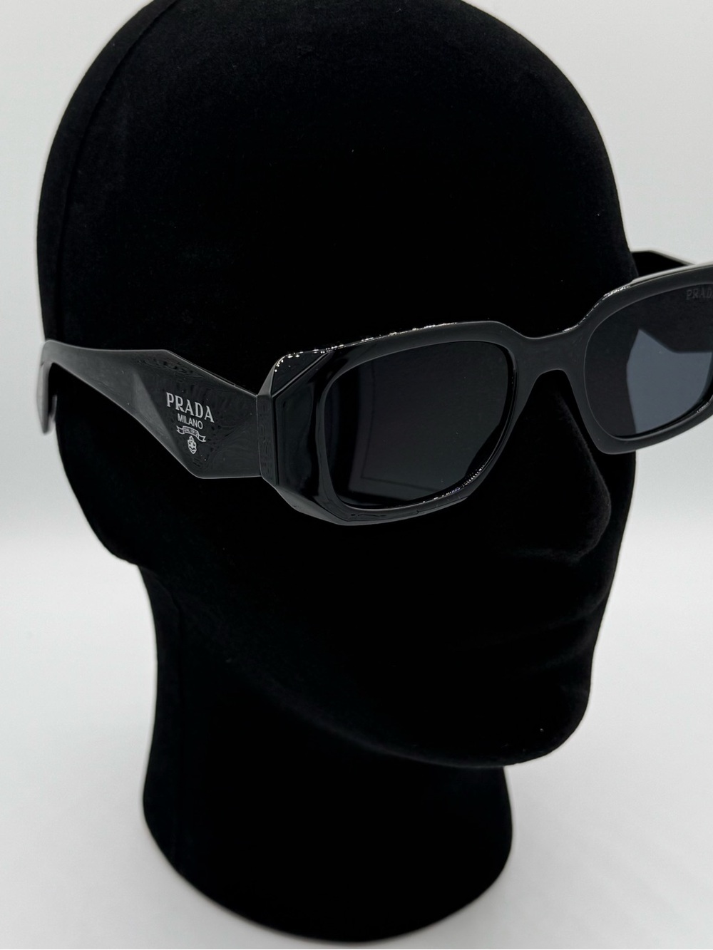Prada Black Sunglasses with Dark Lenses - Picture 2 of 8